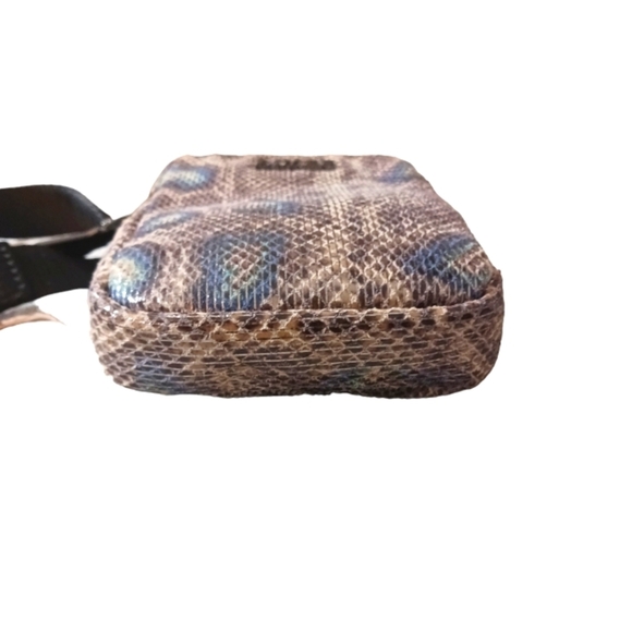 Aimee Kestenberg Crossbody Wallet - Picture 5 of 12